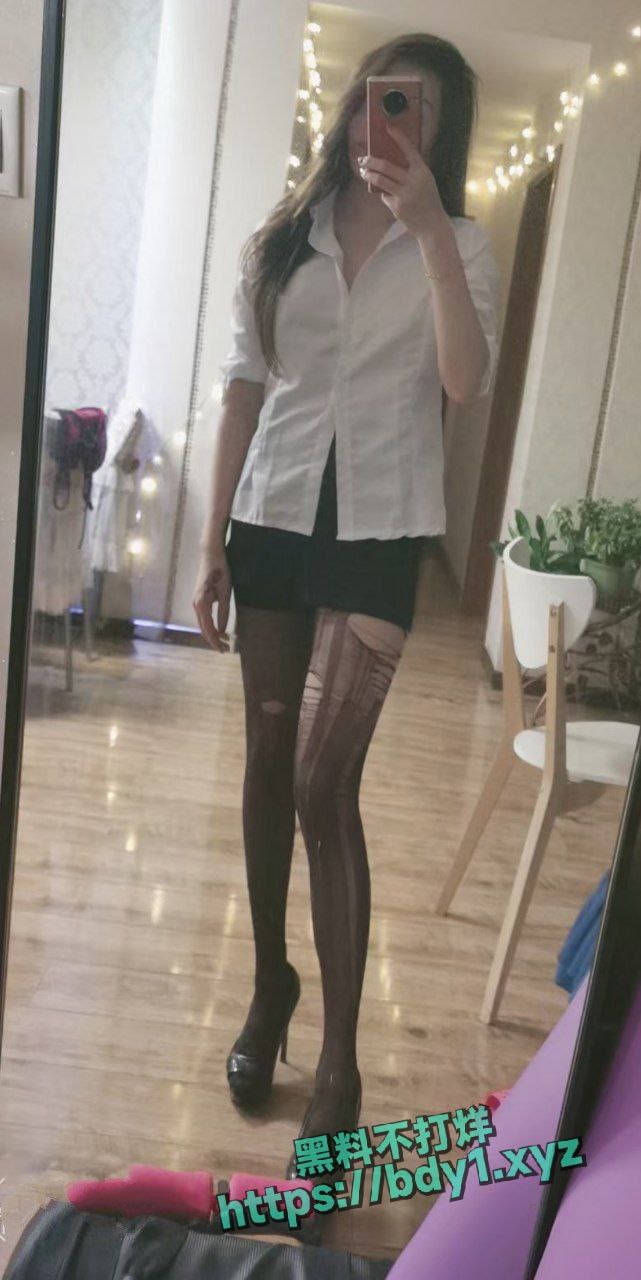 厦门健身教练宋恩慧假借带学员的借口从而钓凯子