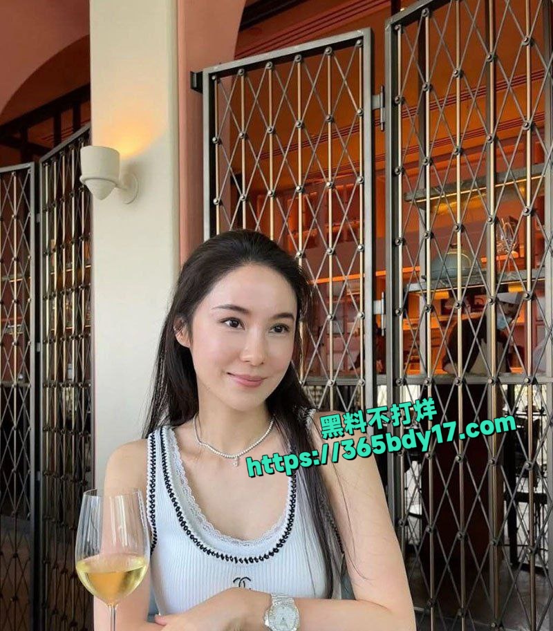 颜值御姐Audreyceo下海拍片1