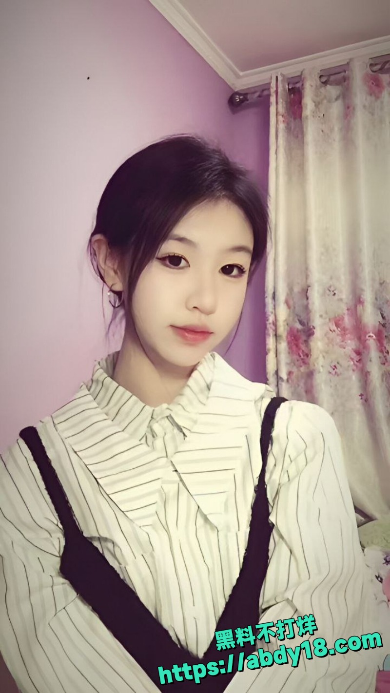 杨依诺校园不雅视频曝光 9