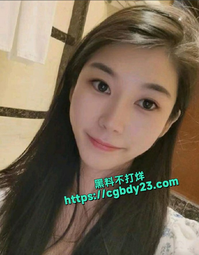 云南大理护理职业学院大二学妹张晓庆喜欢露出8