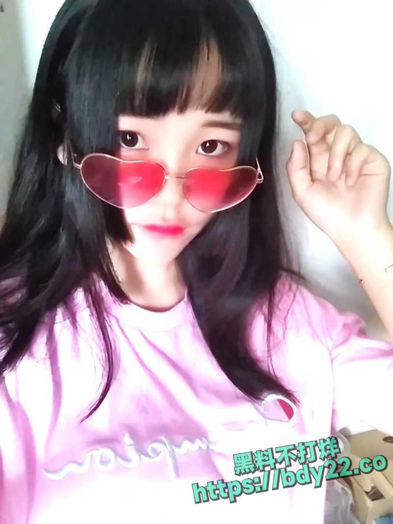 易梦雯47.jpg