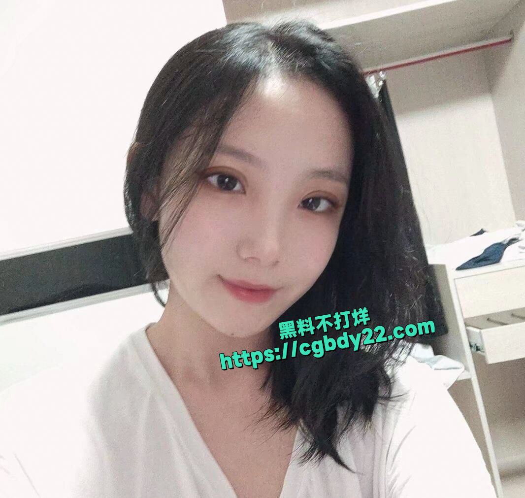 云南大学研究生骚母狗刘明明 喜欢打屁股2
