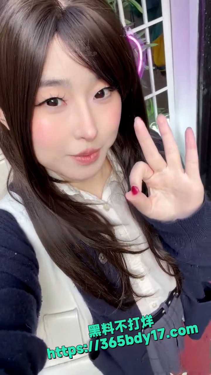 推特 waifupupu 24