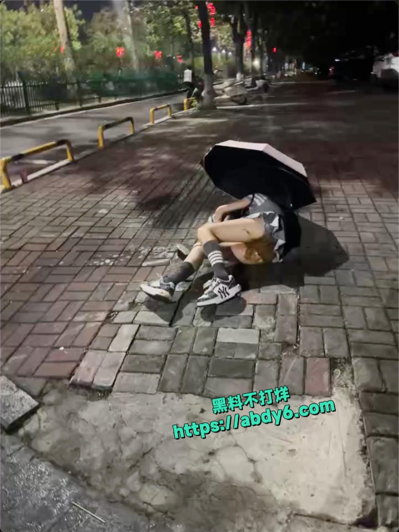 小仙女陈诗琪醉酒喷翔 10