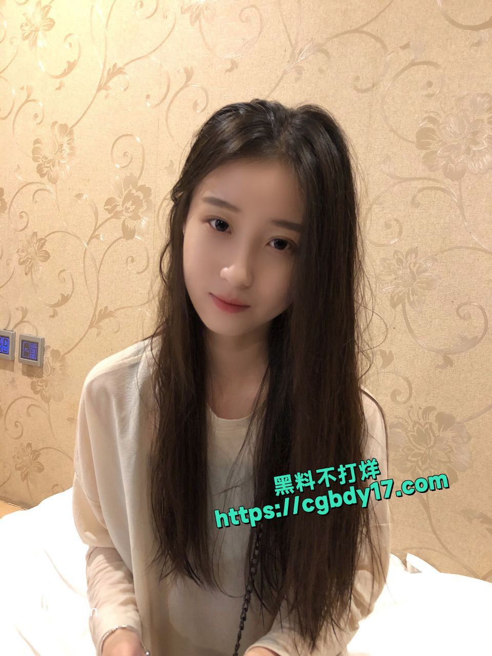 杭州极品颜值施芮雯私拍泄密1