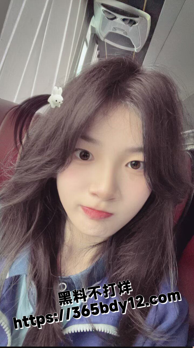 浙江临平职高高中在校女子8