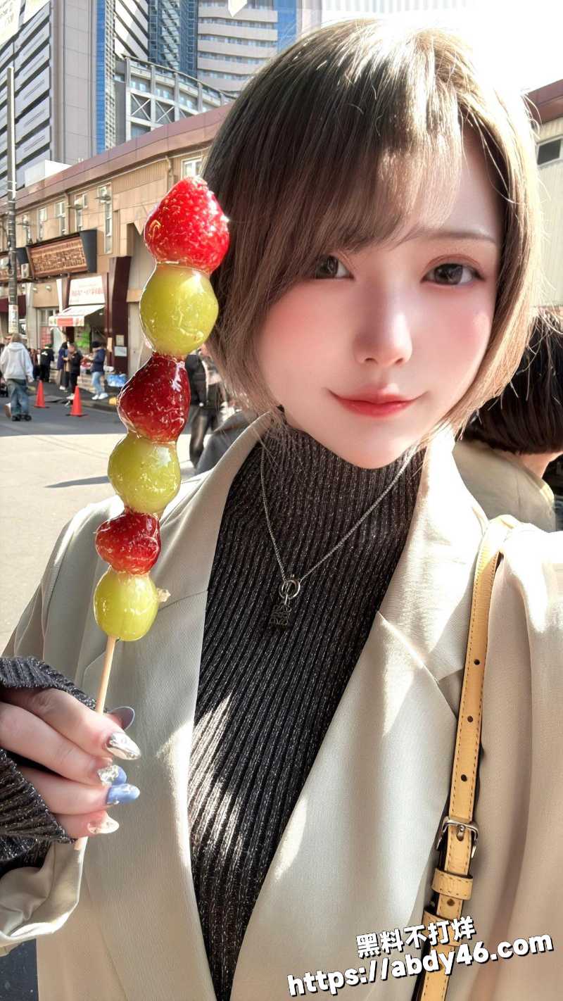 fantia日本高颜值童颜巨乳女神7