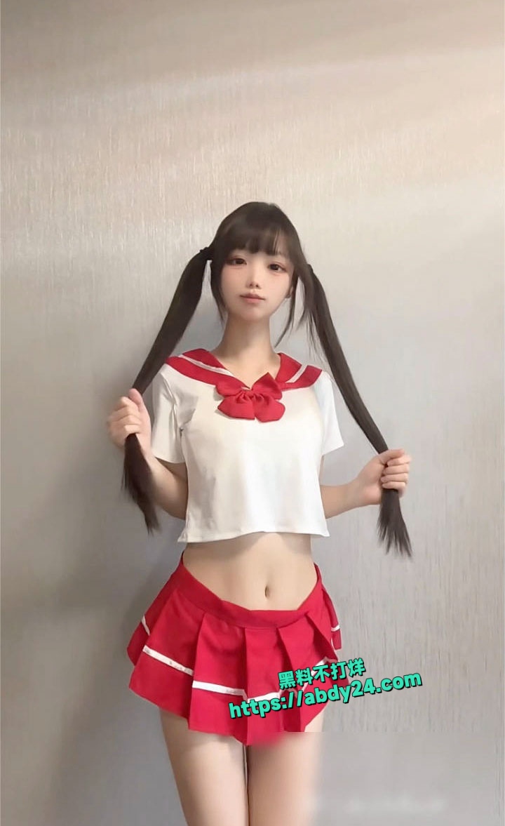 推特小粉喵最新付费私拍流出 2
