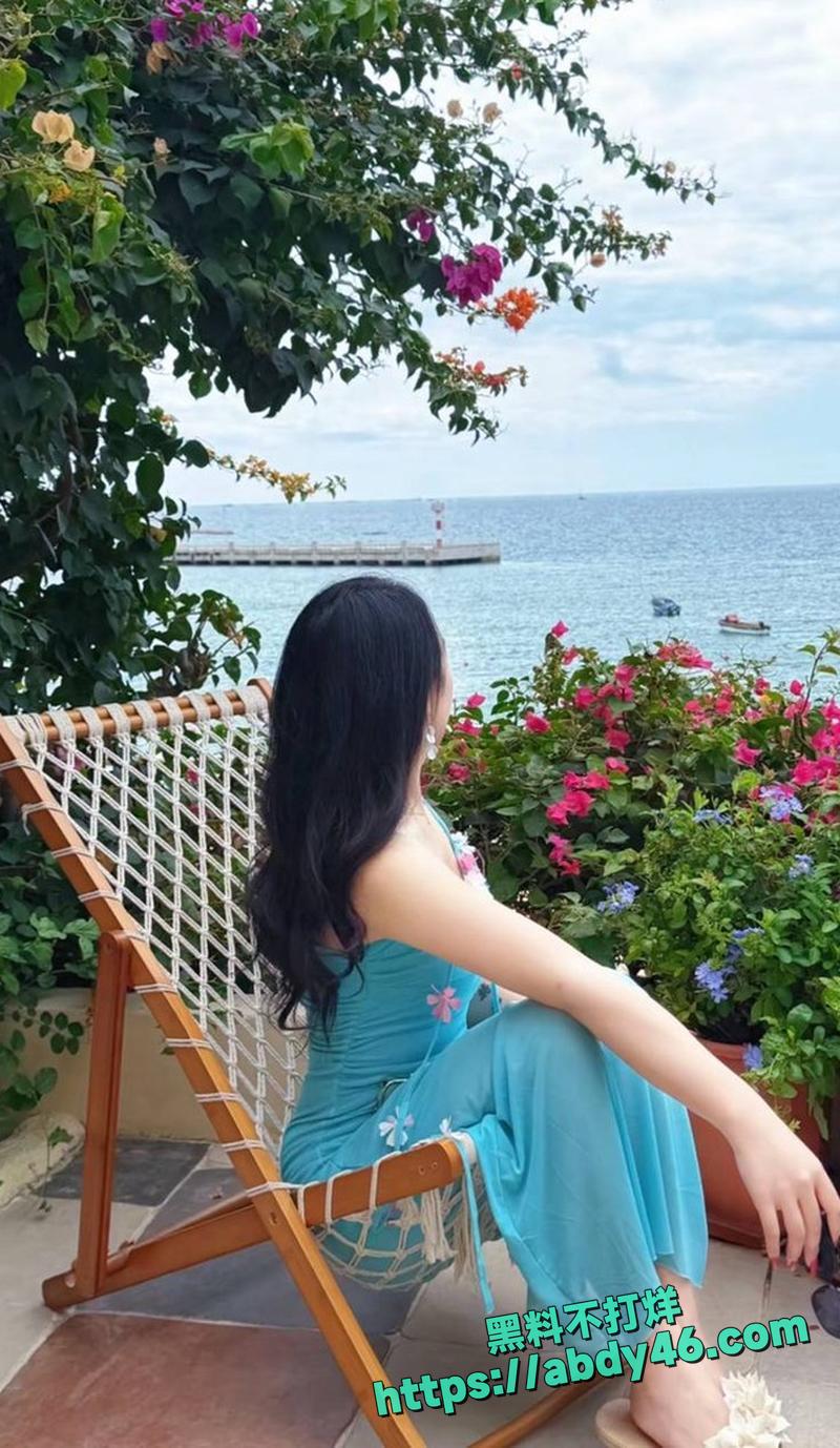 淮阳小网红怒撕厕所偷拍狂13