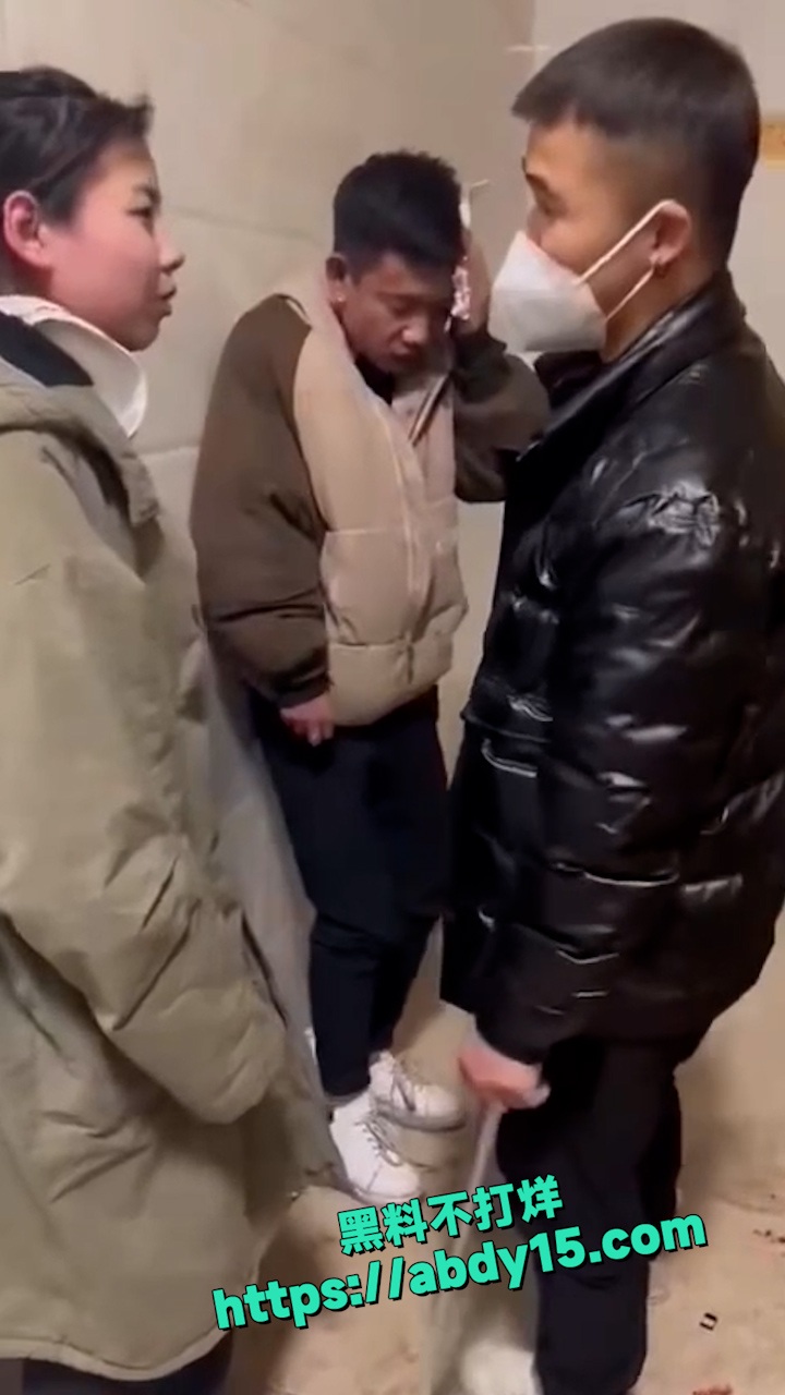 东北暴力精神小伙  11