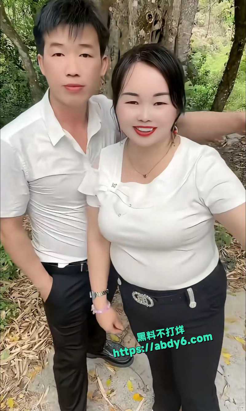 抖音小网红广西二姐自慰视频流出 12