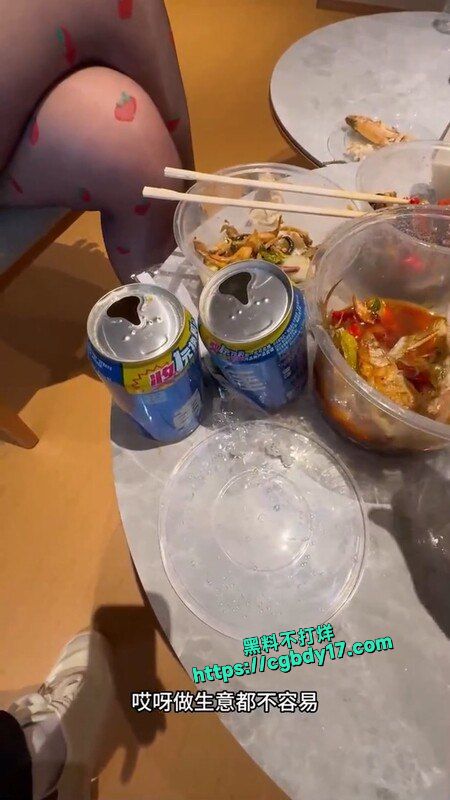 反差绿帽灌醉老婆 勾引好兄弟实录3