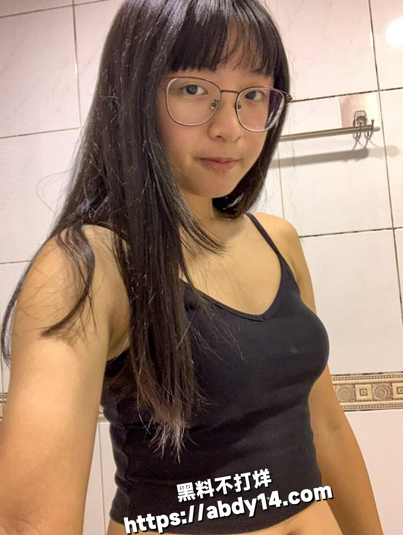 台湾大一新生林欣妤天生淫娃5
