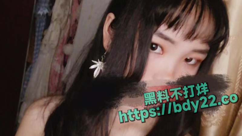 易梦雯29.jpg