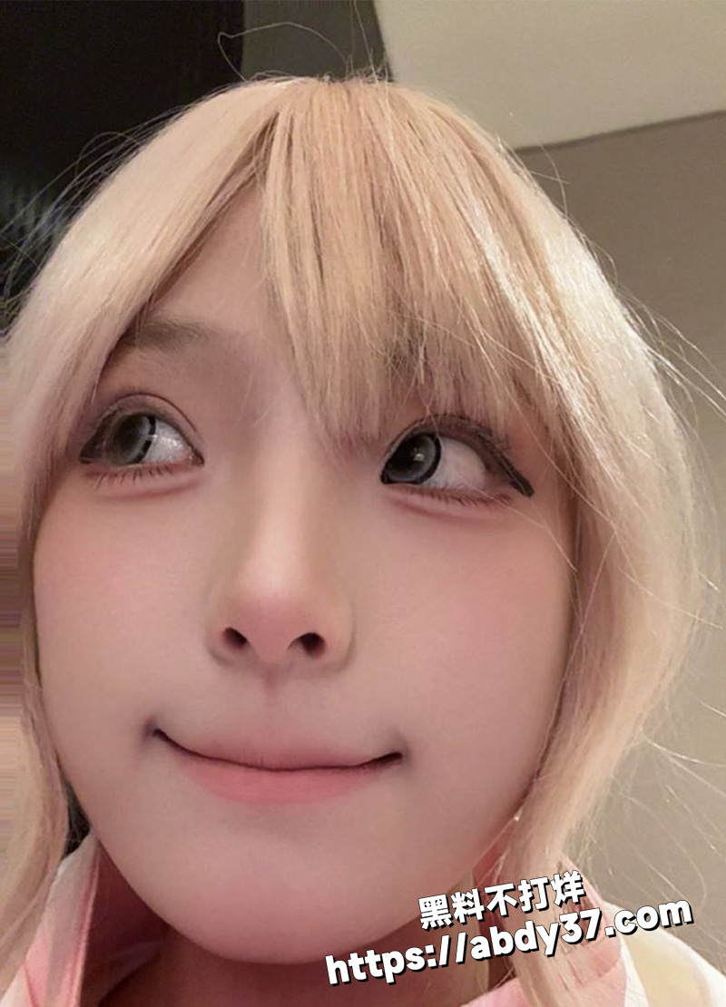 抖音超极品萝莉妹妹.jpg5