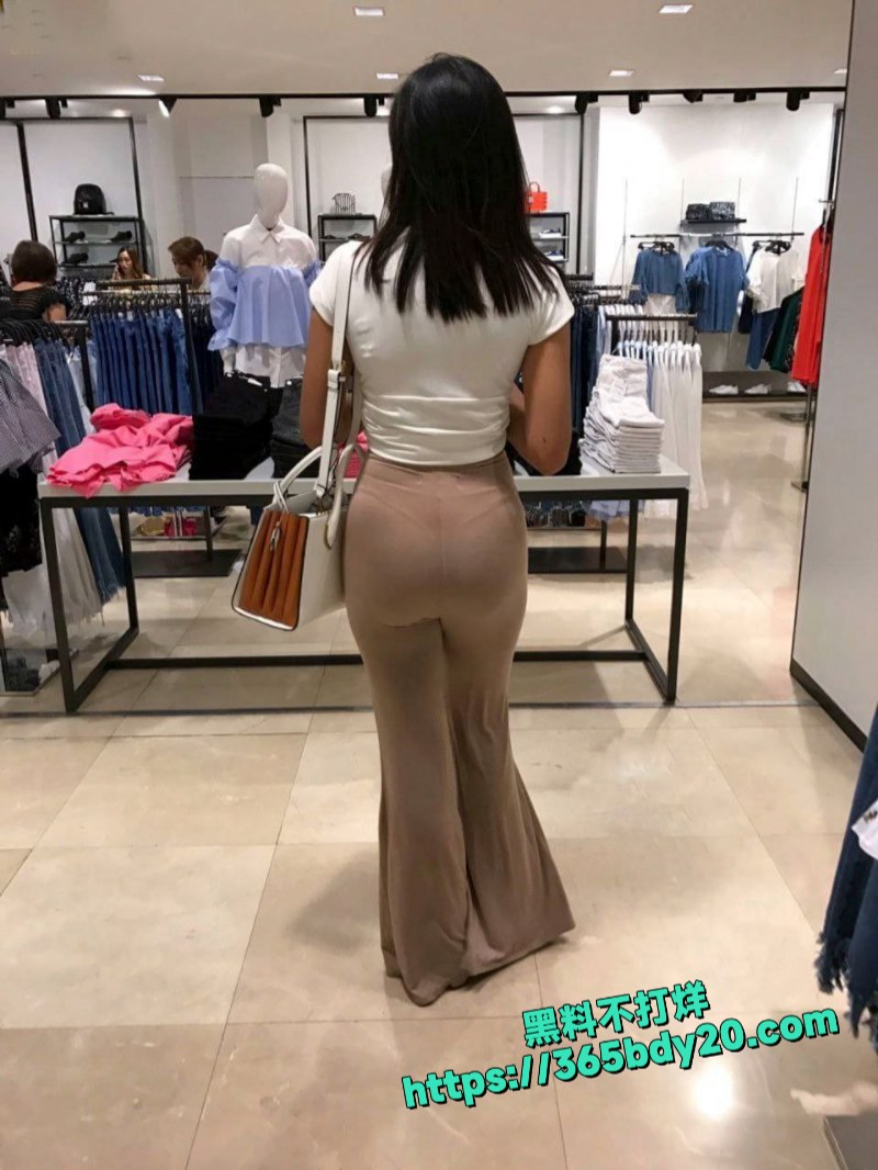 极品女大被调教私拍流出 7