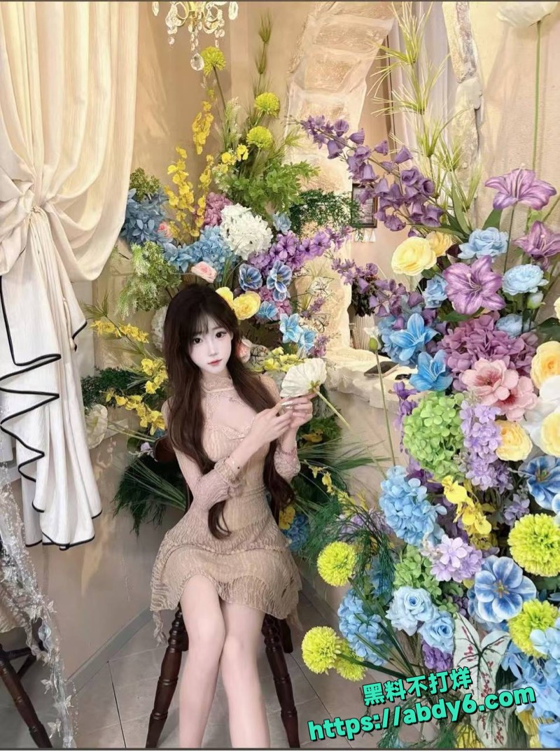 河北美院清纯学姐李宇倬7