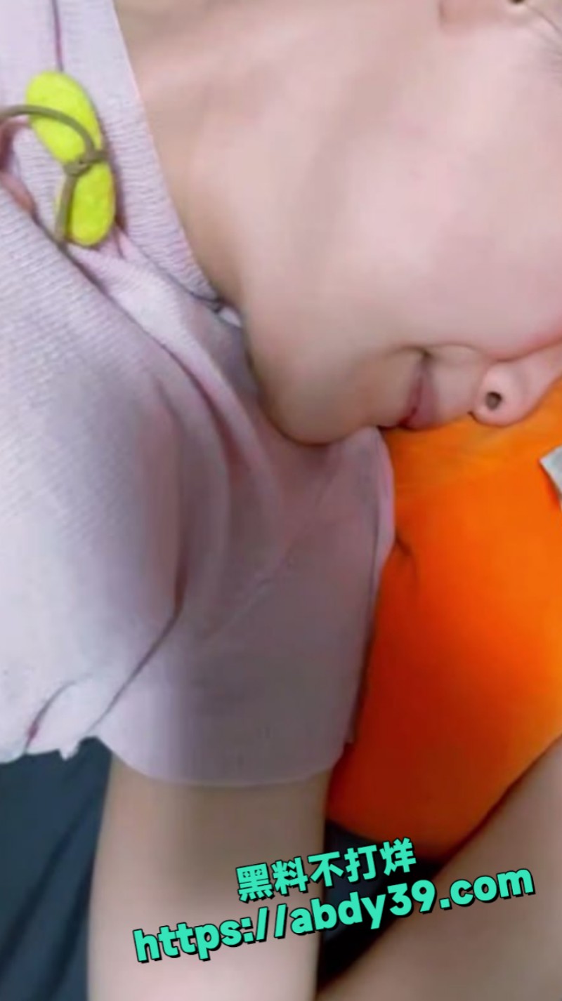 常州幼师陈若瑶高颜值美乳女友 13