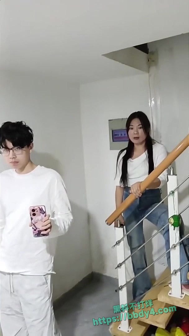丈夫抓奸现场反转01