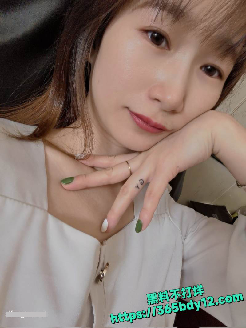 公司新财务李丹出轨视频