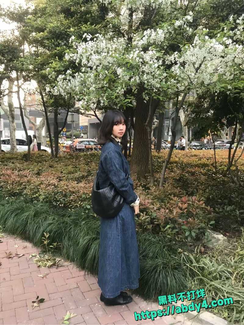 上海富二代3P混血妹3