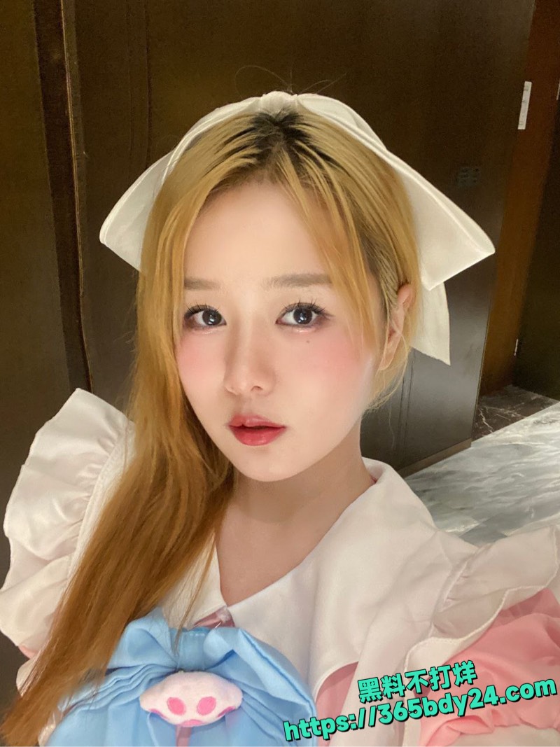 yuyu高颜值反差婊私拍 13