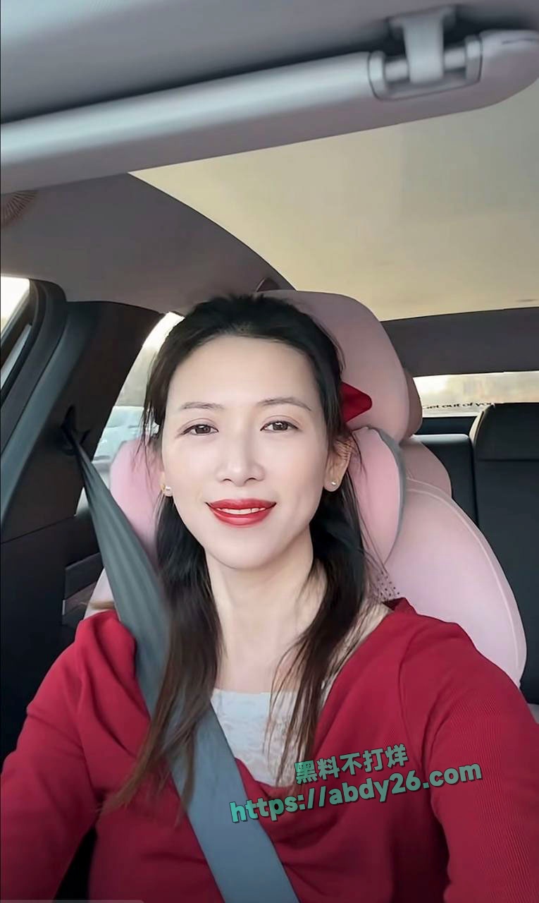 娜姐重生揭露丈夫出轨家暴 30