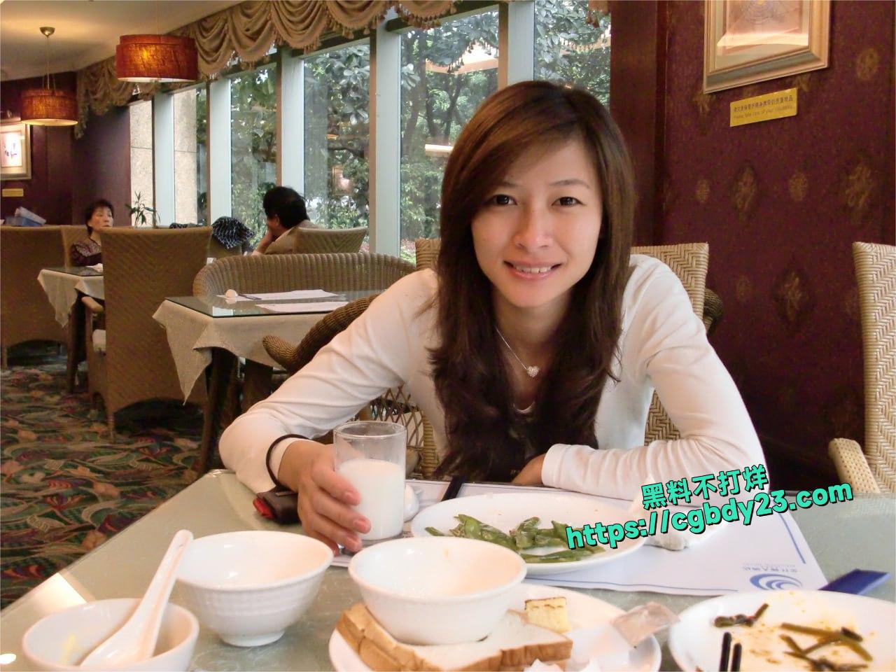 高雄清秀良家人妻19