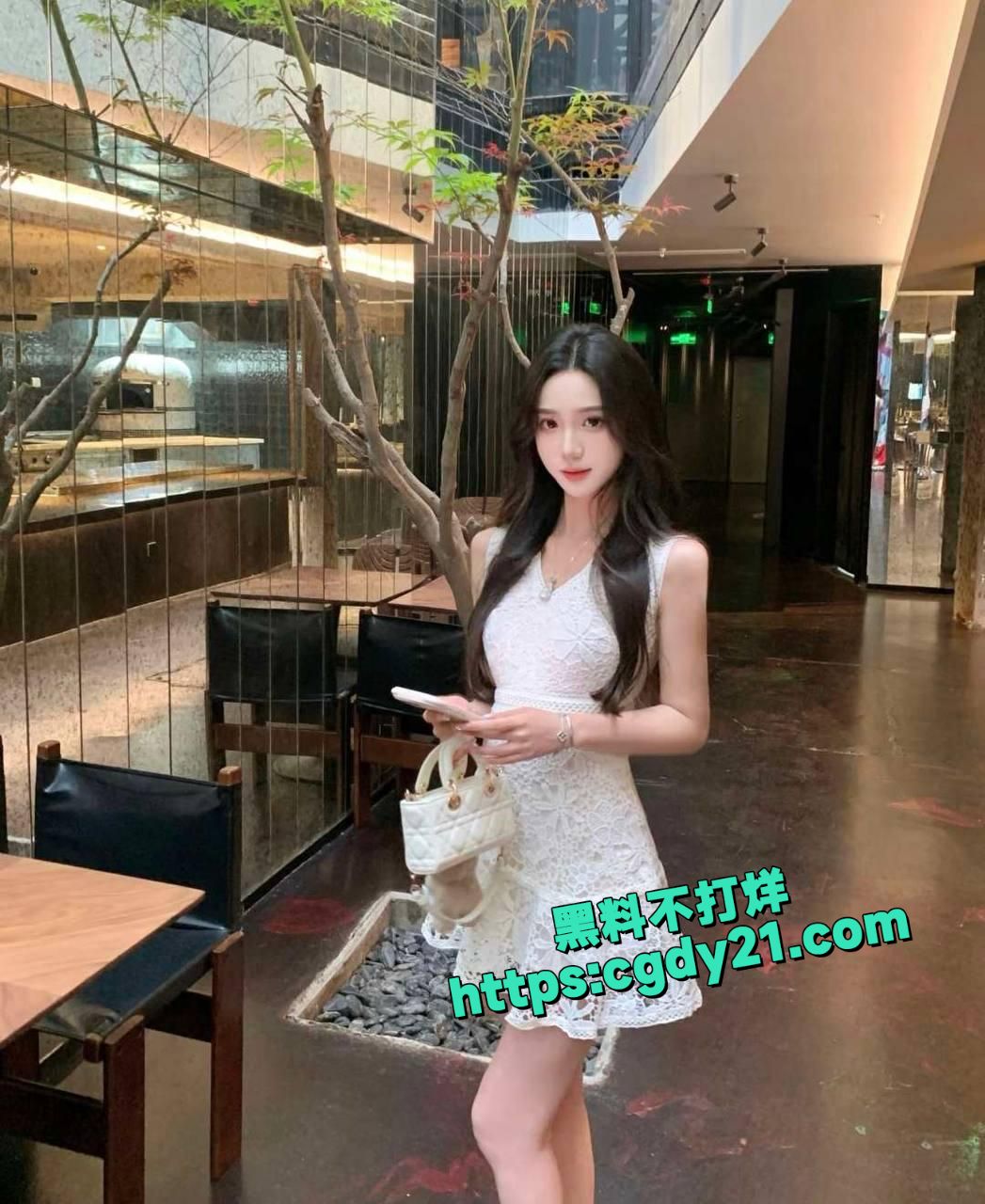 淘宝多家店铺名为全国靠谱修车竟然是空降嫩模9