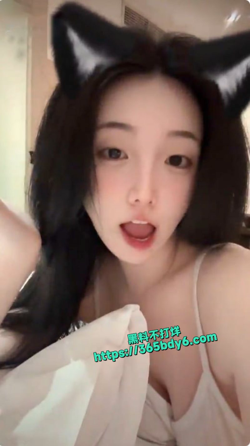 模特李妍雨OF大尺度自拍视图2