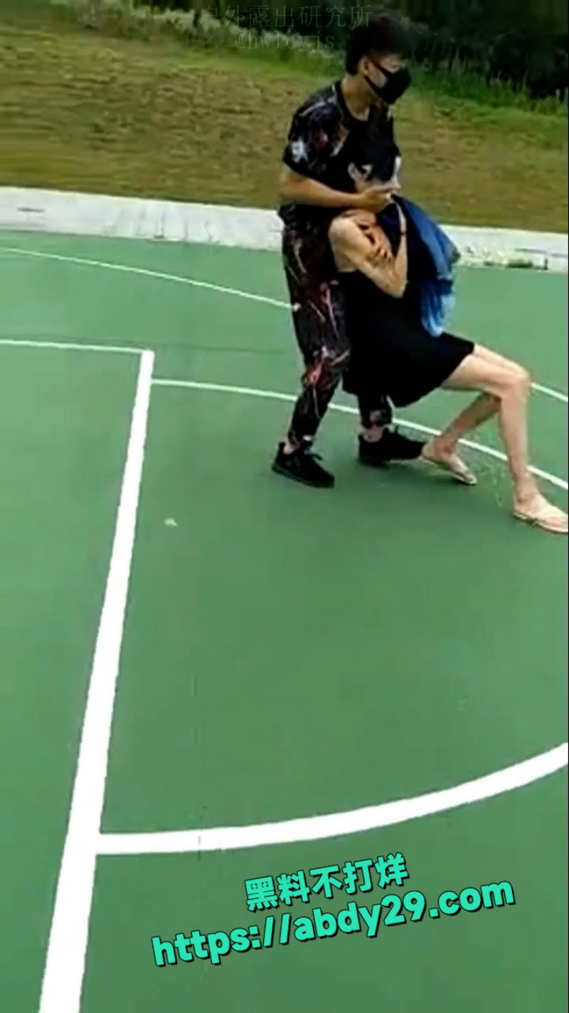 江苏某学校性感尤物 9
