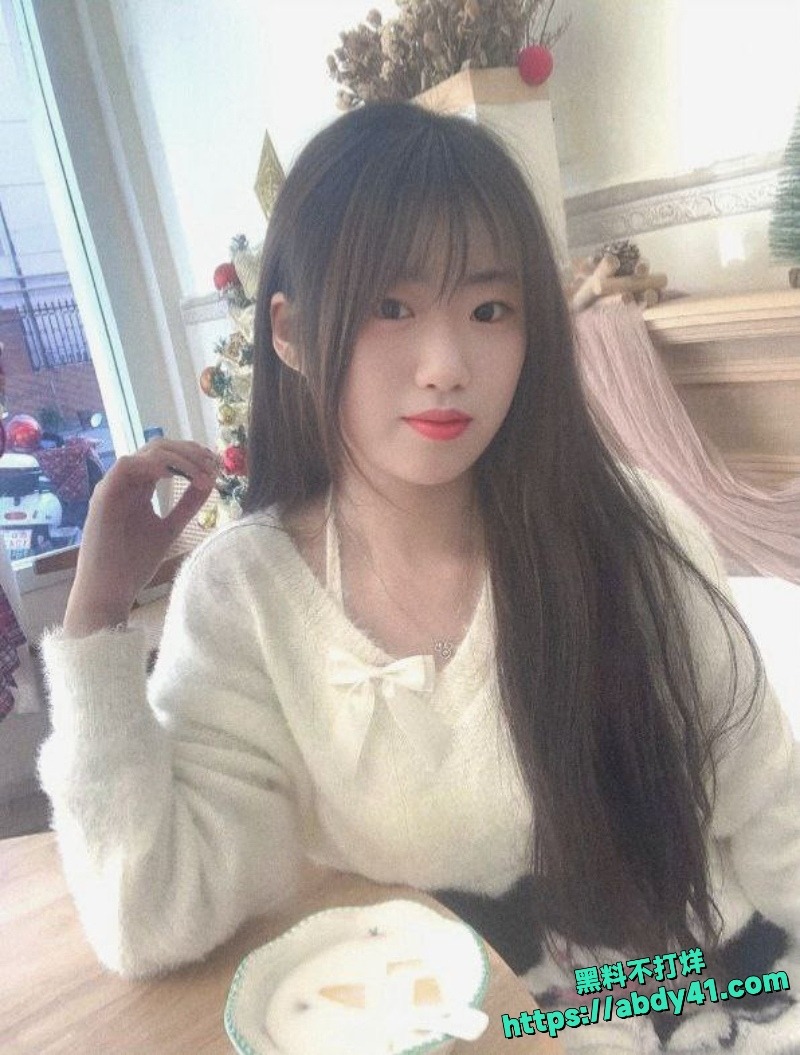 江苏大学生刘媛为男友买手机裸贷5
