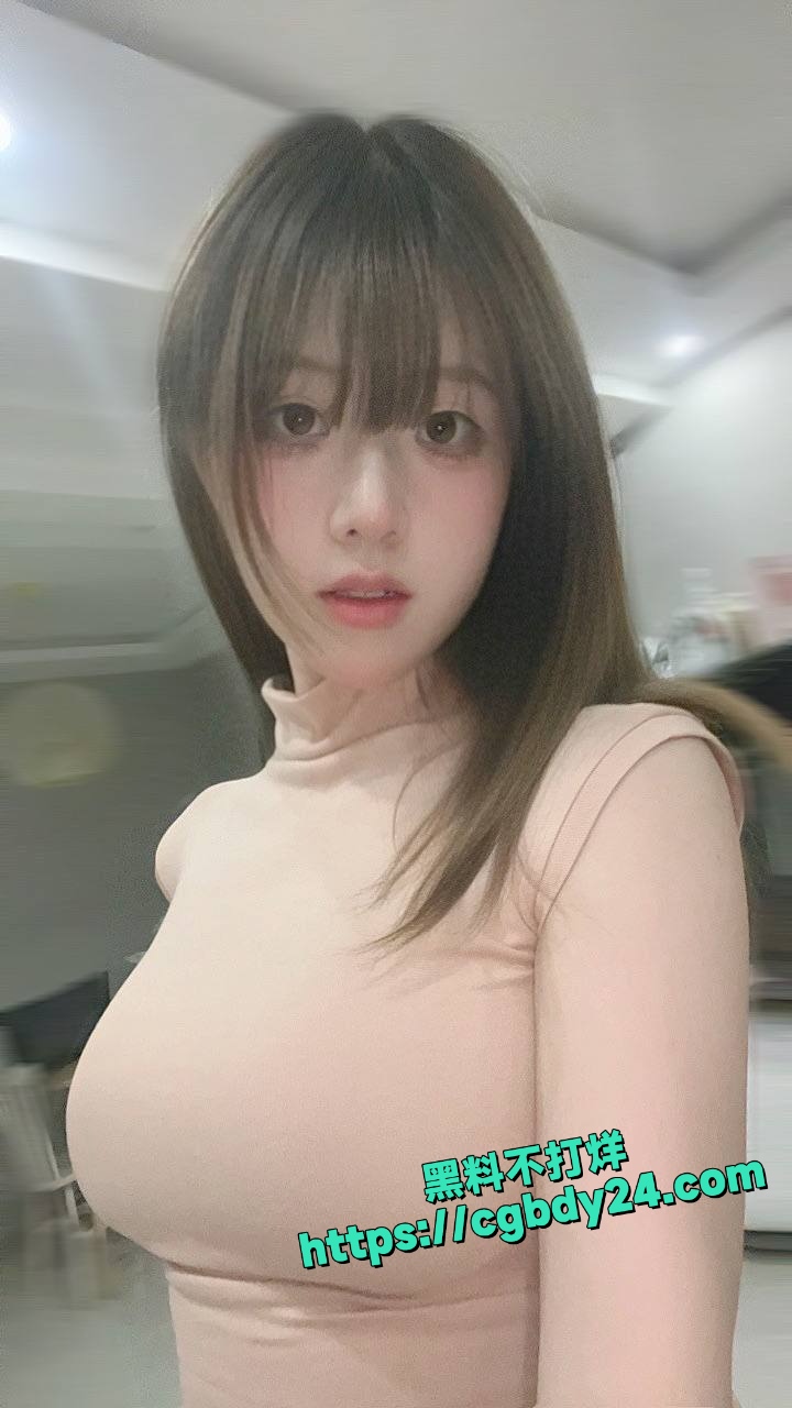 精盆小母狗肉肉的小花园巨乳肥臀土豪私人定制福利姬视频曝光1