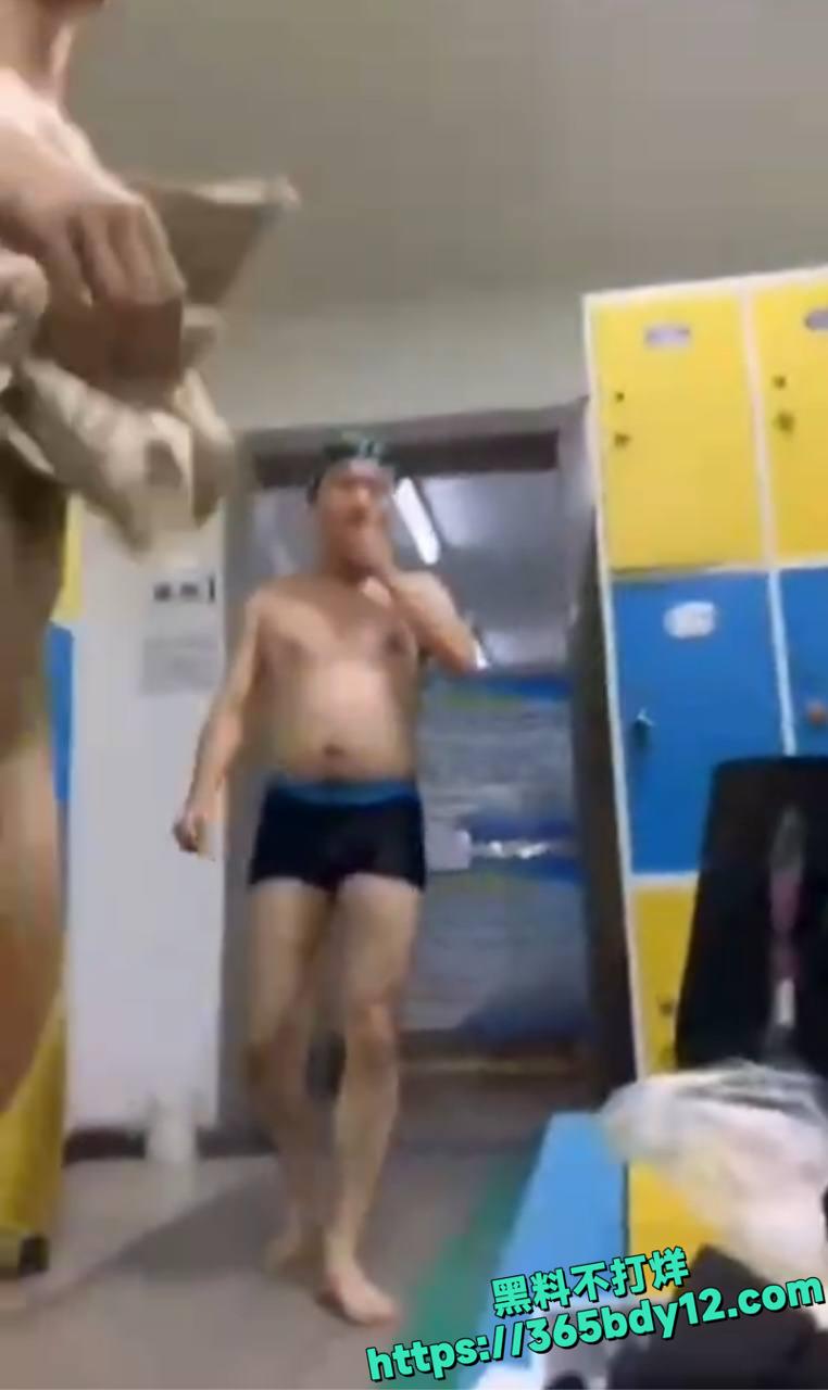 林秉圣洗澡全裸照偷拍流出5.