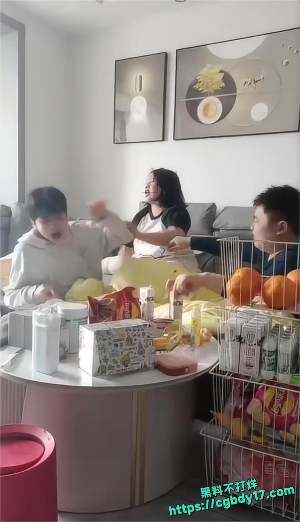 重庆秀山家暴2