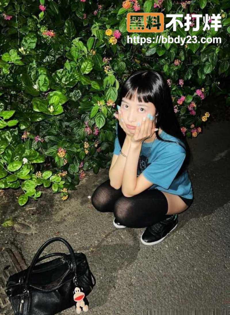 极品高颜值模特室外露出4