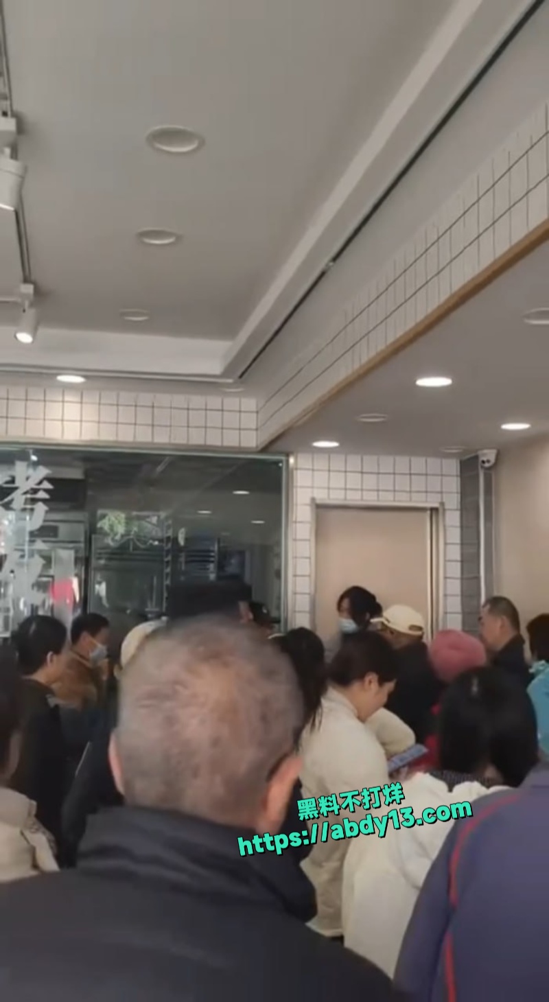 安徽合肥烘焙连锁品牌巴莉甜甜疑似倒闭 7