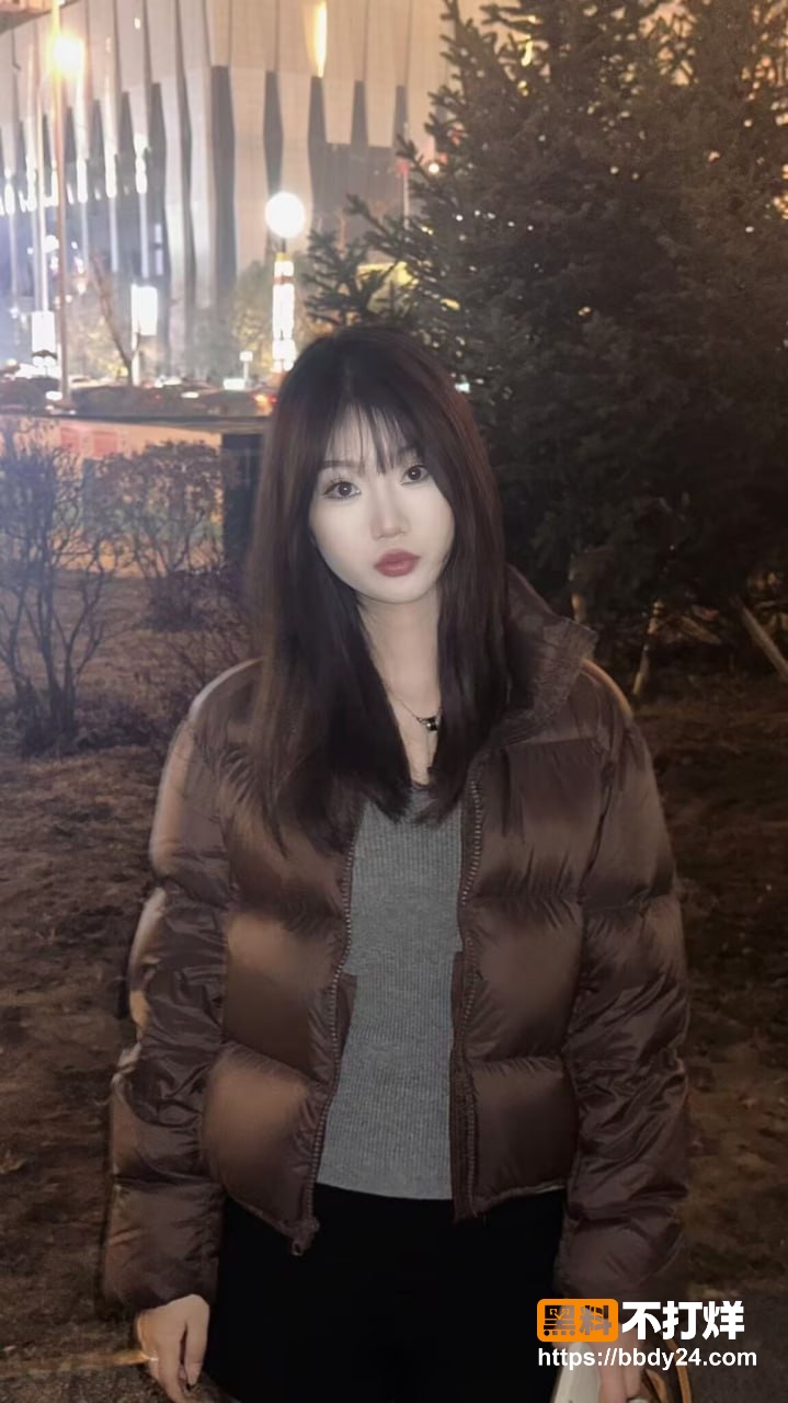 小米汽车销售陈嘉奕16