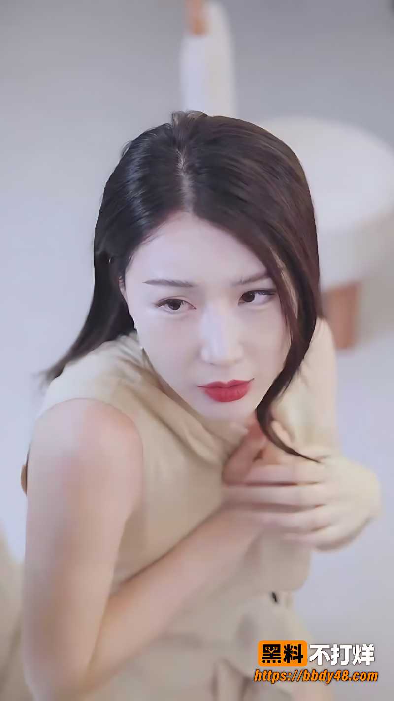 舌尖上的嫩模