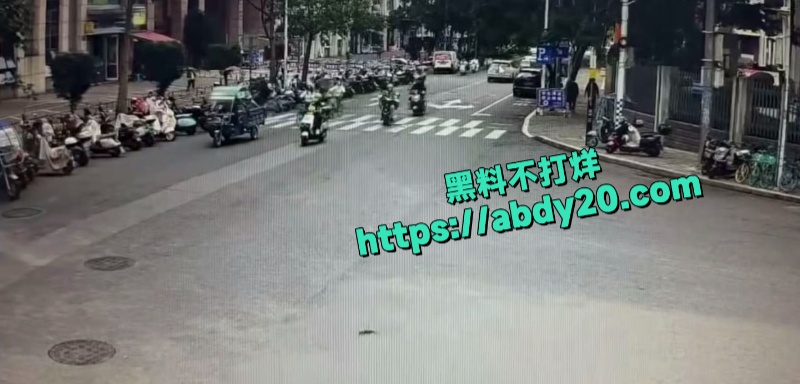 福建仓山区亭头路交通事故视频 9