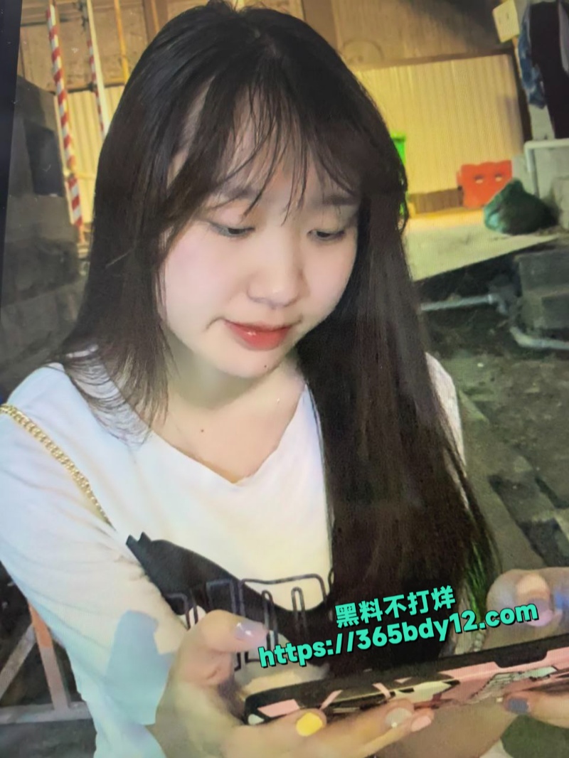 湖南长沙00后高颜值情侣私拍8