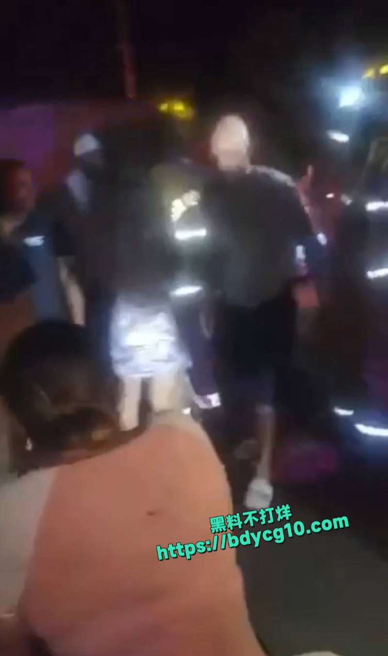 多米尼加共和国北部一辆公交车事故1