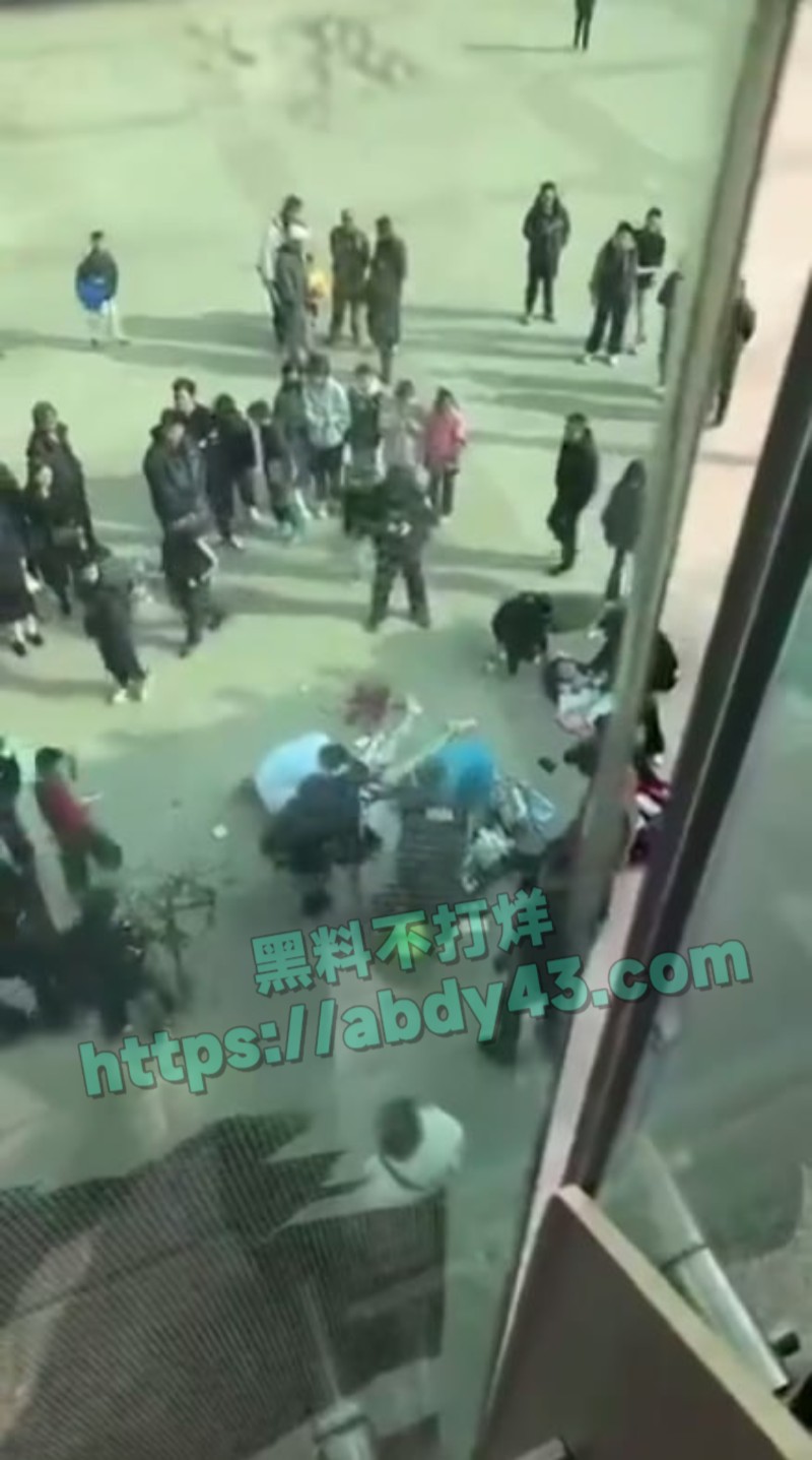青海西宁南门体育场2