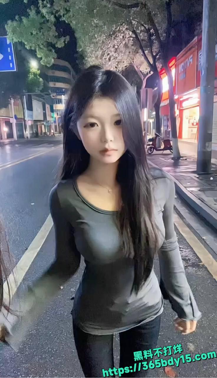 王婉梅06年嫩妹约炮视频曝光 2.