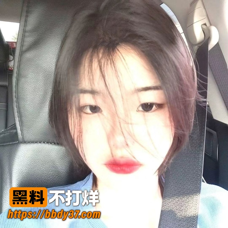 粉丝投稿骚女友 3