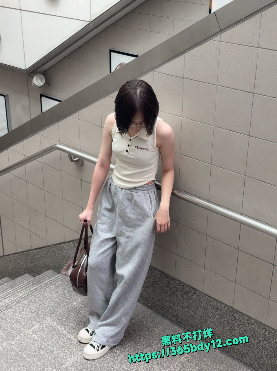 推特精盆小母狗 7