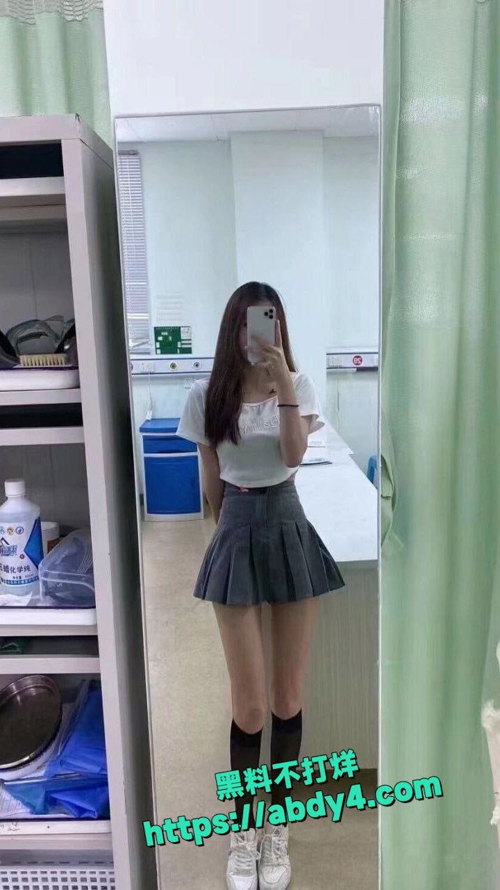 刚毕业反差女大学生 12