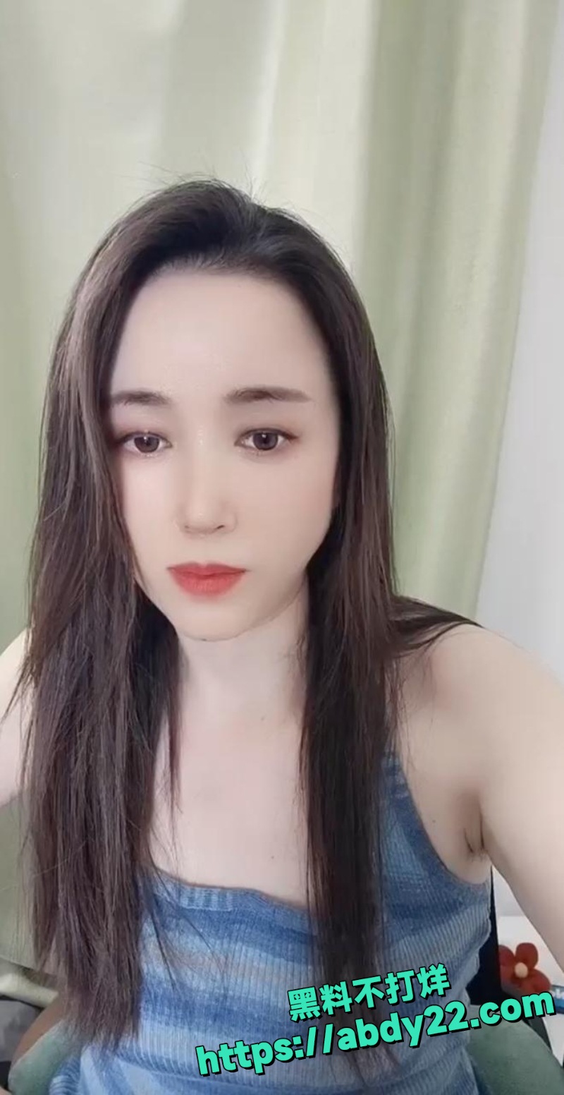 抖音熟雅媚付费定制奶粉穴1