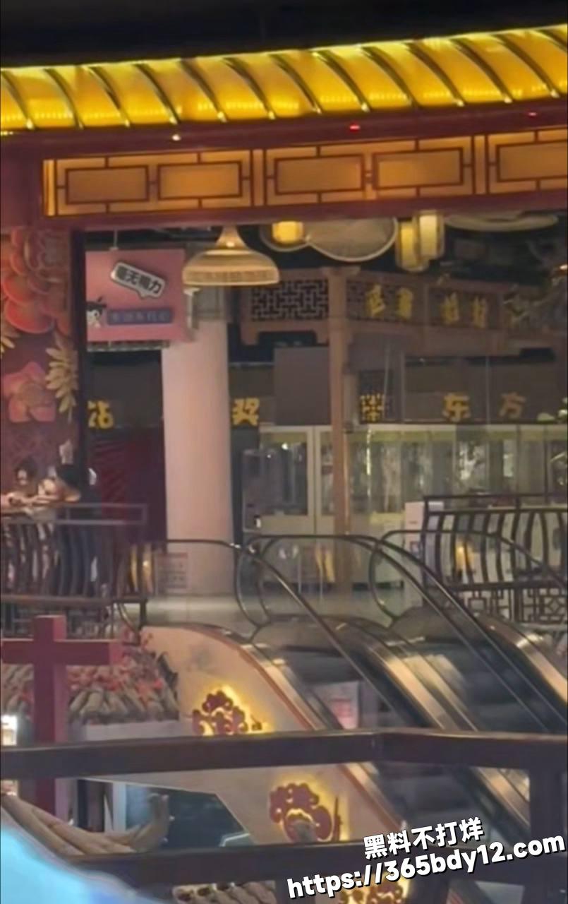 沈阳街头互扇3