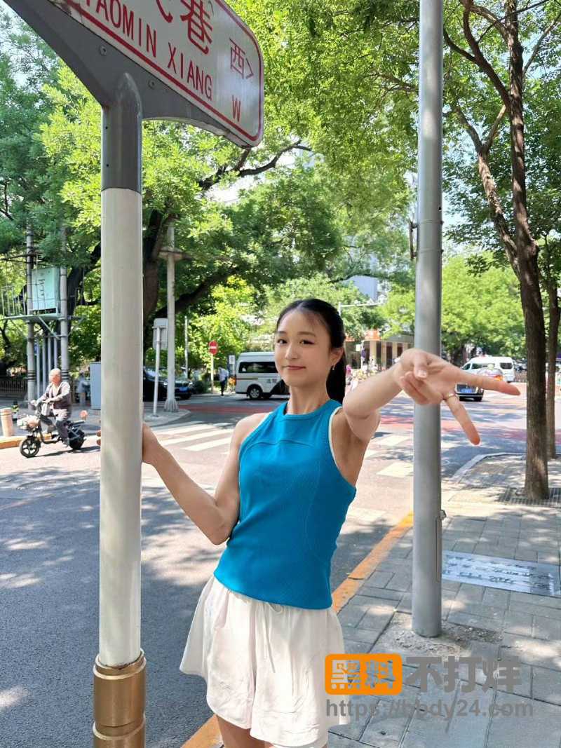 苏翊鸣与朱易 4